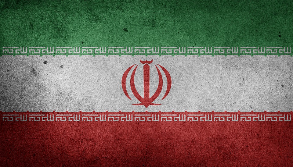 La mezzaluna ed il mondo capovolto: nel cuore dell'Iran